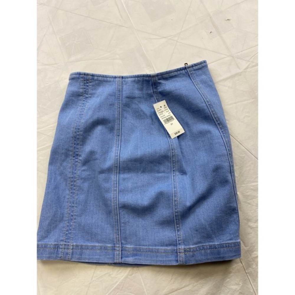 NWT Kendall & Kylie Denim Skirt‎ Blue High Waist Size 24 New